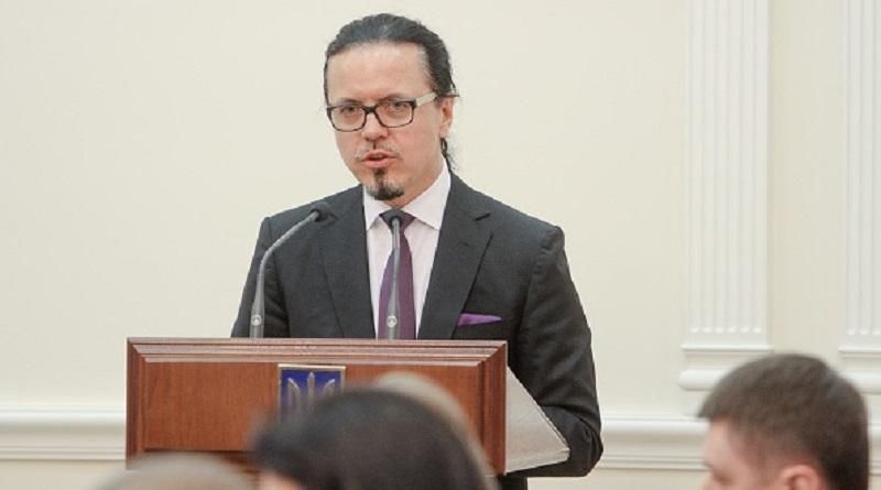 Гройсман сообщил, когда станет известна дальнейшая судьба Балчуна в "Укрзализныце" Гройсман сообщил, когда станет известна дальнейшая судьба Балчуна в "Укрзализныце"