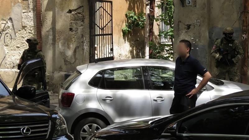 Спецпризначенці ефектно затримали групу озброєних злочинців прямо у центрі Одеси Спецпризначенці ефектно затримали групу озброєних злочинців прямо у центрі Одеси