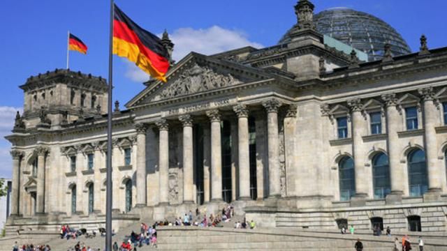 Немецком политику запретили въезд в Украину на 5 лет Немецком политику запретили въезд в Украину на 5 лет