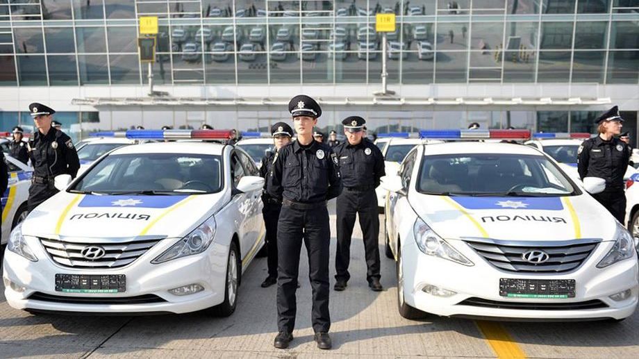 Коли дорожня поліція вийде патрулювати дороги замість старої ДАІ: озвучено дату Коли дорожня поліція вийде патрулювати дороги замість старої ДАІ: озвучено дату