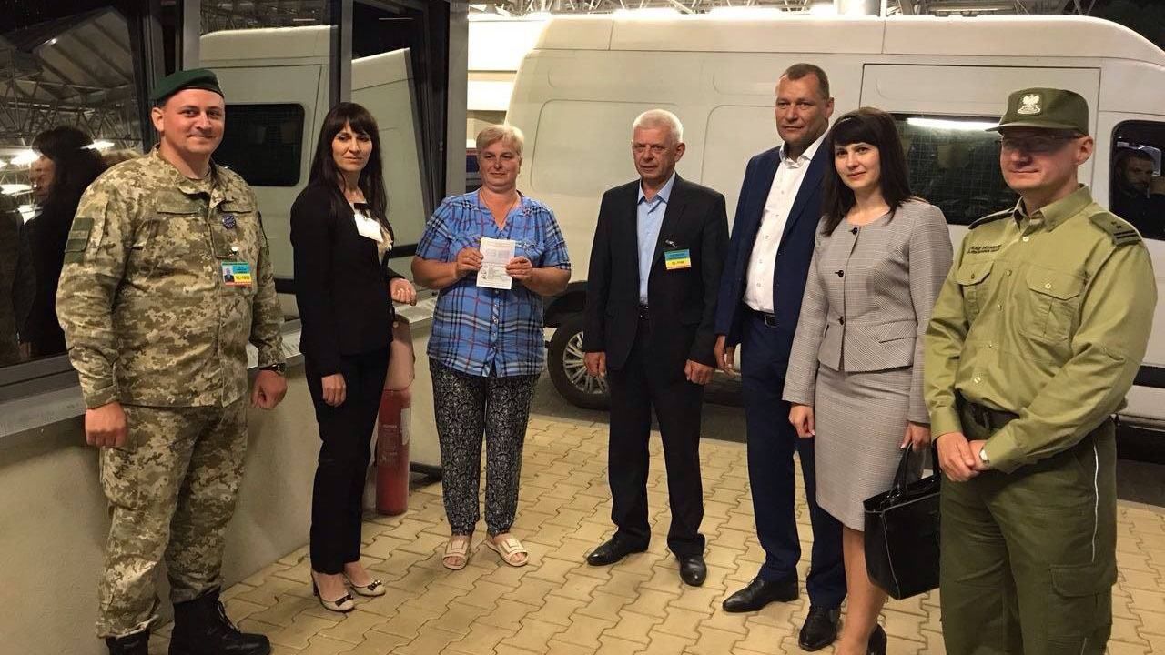 Безвизовый режим в действии: МИД показал первых счастливчиков Безвизовый режим в действии: МИД показал первых счастливчиков