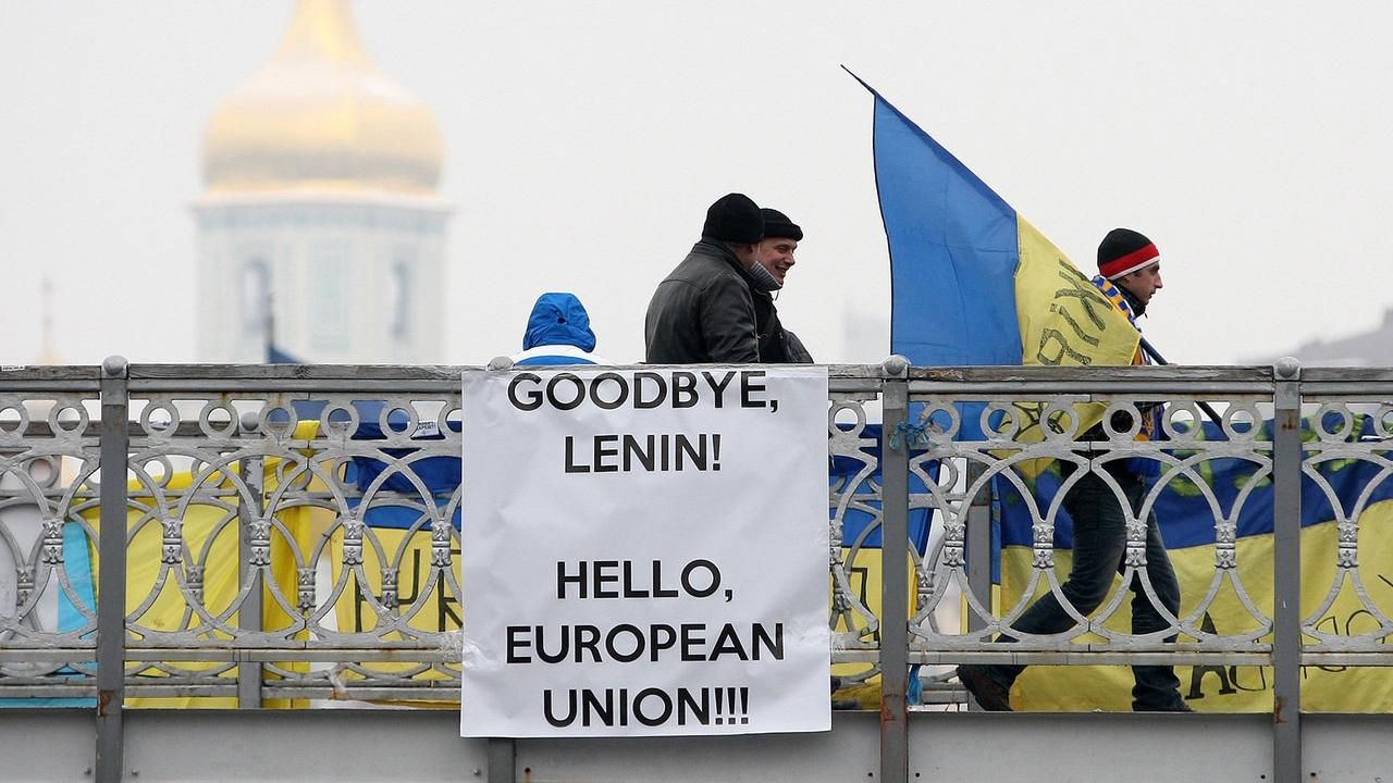 Украинский посол "потроллил" безвизом для Украины