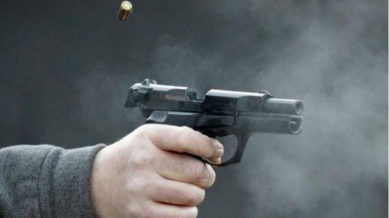 Невідомі жорстоко вбили жінку в Києві: з'явилось відео Невідомі жорстоко вбили жінку в Києві: з'явилось відео