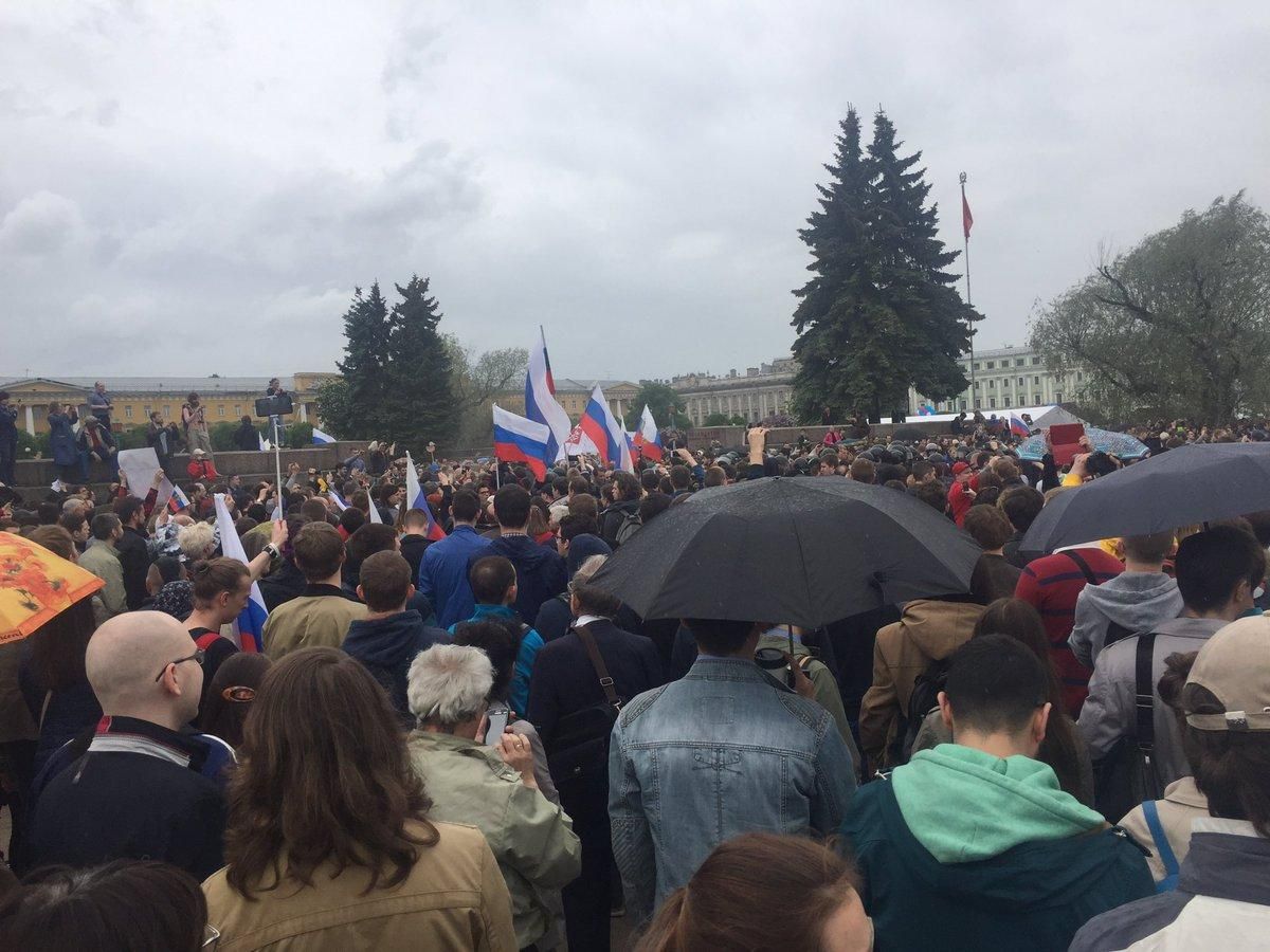 Мітинги в Росії 2017: 150 затриманих у Петербурзі 