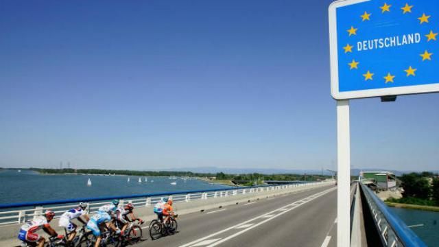 Німеччина відновлює контроль на кордонах Німеччина відновлює контроль на кордонах