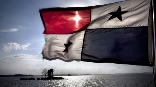 Через Пекін Панама розриває дипломатичні зв'язки з Тайванем Через Пекін Панама розриває дипломатичні зв'язки з Тайванем