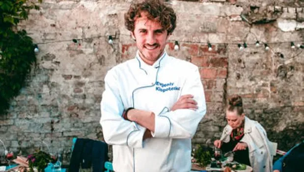 Євген Клопотенко створить нову кулінарну книгу для шкільних їдалень