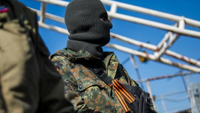 С завтрашнего дня в Украине официально запрещена георгиевская лента С завтрашнего дня в Украине официально запрещена георгиевская лента