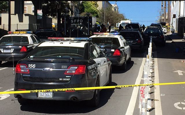 Неизвестный открыл огонь по людям в Сан-Франциско: есть раненые и жертвы Неизвестный открыл огонь по людям в Сан-Франциско: есть раненые и жертвы