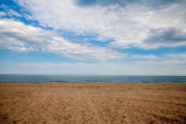 Пляжі Одеси 2021, де відпочити, де поплавати, відпочинок, Чорне море, Кароліно-Бугаз