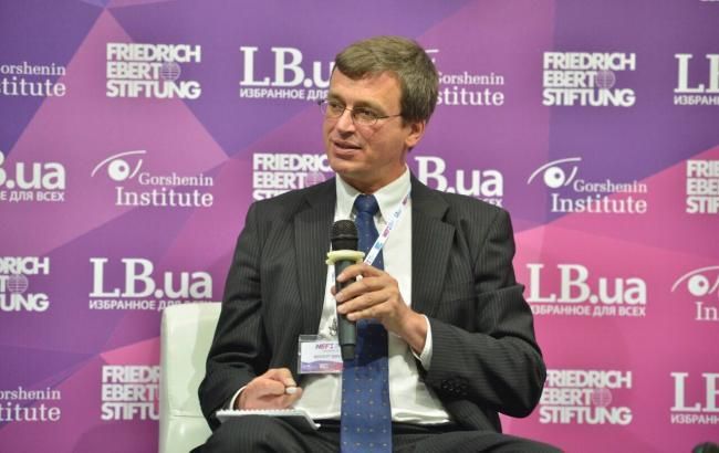 У Єврокомісії заявили про необхідність поділу функцій "Нафтогазу" У Єврокомісії заявили про необхідність поділу функцій "Нафтогазу"