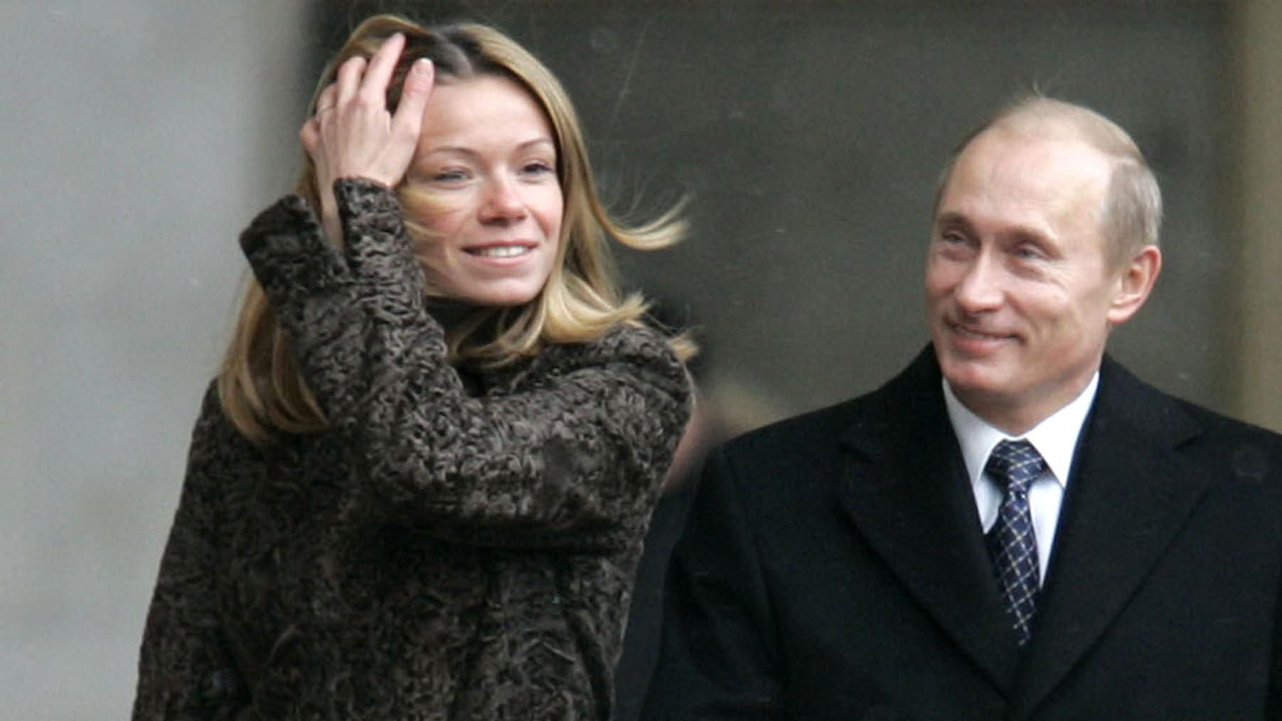 В сети впервые показали внучку Путина
