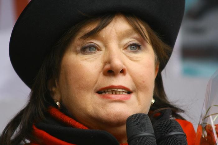 Суд оштрафовал одиозную Витренко Суд оштрафовал одиозную Витренко