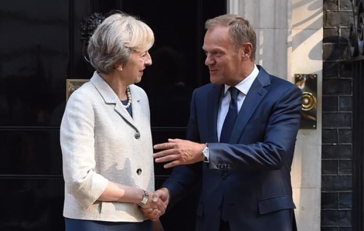 Дональд Туск напомнил Терезе Мэй о скорейшем проведении переговоров относительно Brexit Дональд Туск напомнил Терезе Мэй о скорейшем проведении переговоров относительно Brexit