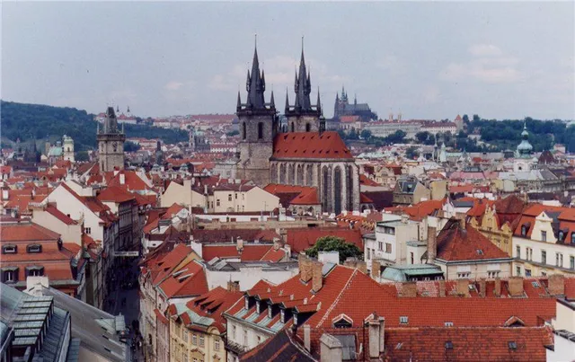 Потяг до Праги з України Потяг до Праги з України