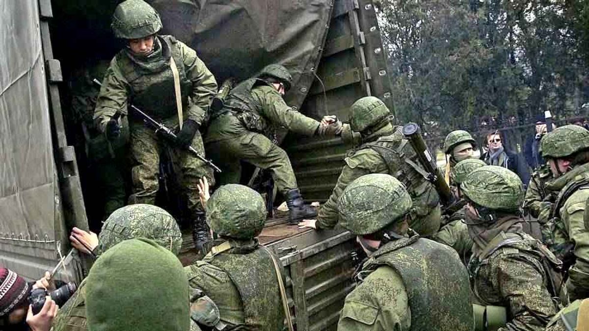 Скільки воїнів Путіна постійно перебувають на Донбасі: журналіст оприлюднив приголомшливу цифру 