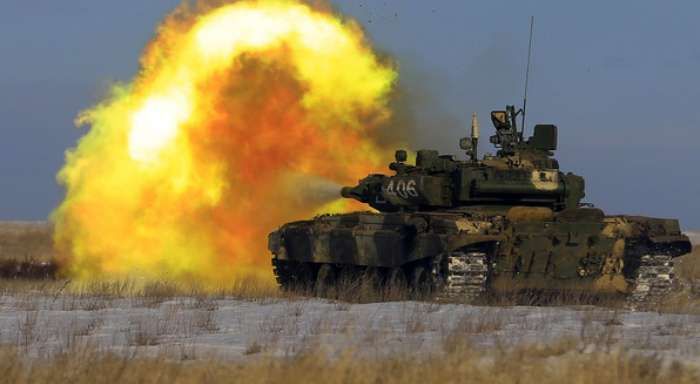 Бойовики посилюють активність та б’ють з танків на Донбасі: серед бійців АТО є поранені