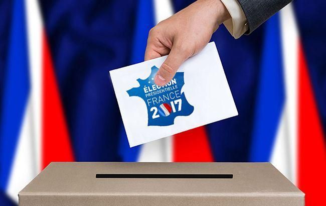 Второй тур парламентских выборов начался во Франции