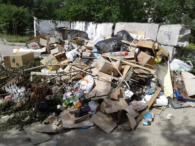 Гори сміття в анексованій Євпаторії Гори сміття в анексованій Євпаторії