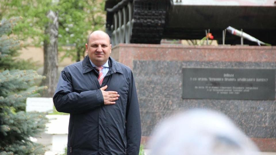 Задержанный на получения взятки охранник Розенблатта должен был передать деньги двум нардепам, – Задержанный на получения взятки охранник Розенблатта должен был передать деньги двум нардепам, –