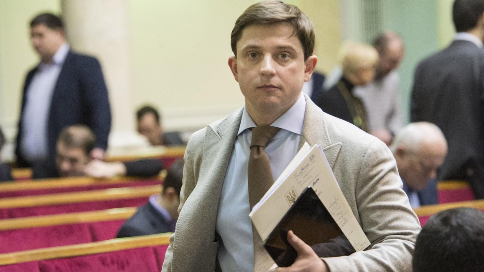 Найем просит у САП объяснений относительно представления на снятие неприкосновенности с нардепа Довгого Найем просит у САП объяснений относительно представления на снятие неприкосновенности с нардепа Довгого