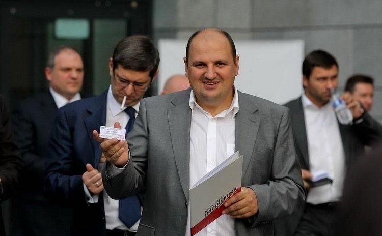 Справа охоронця Розенблата: двоє нардепів можуть позбутись депутатської недоторканності Справа охоронця Розенблата: двоє нардепів можуть позбутись депутатської недоторканності