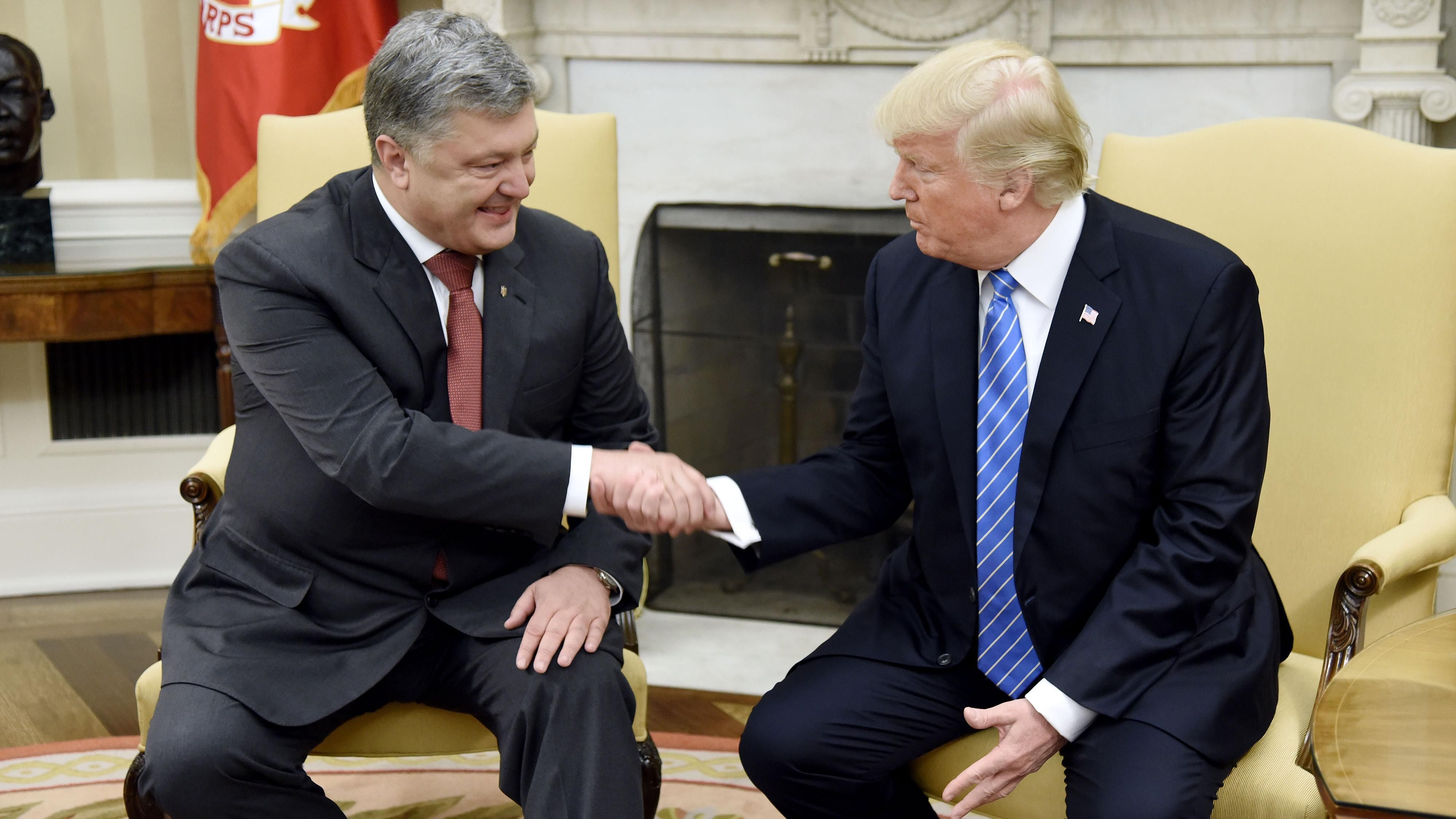 Порошенко підбив перші підсумки зустрічі з Трампом Порошенко підбив перші підсумки зустрічі з Трампом