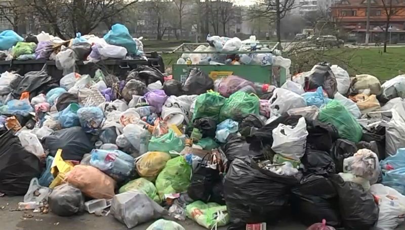 Львовский  мусор снова блокируют: еще один город отказался помочь, несмотря на меморандум
