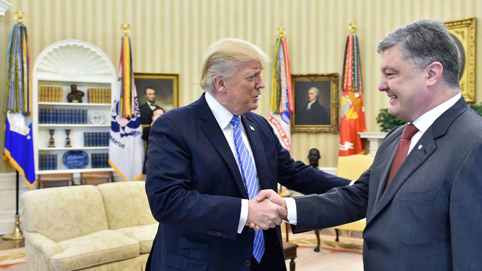 Встреча Порошенко и Трампа: о чем договорились и что говорят эксперты Встреча Порошенко и Трампа: о чем договорились и что говорят эксперты