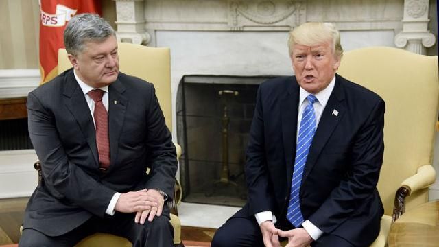 На встрече с Порошенко Трамп пренебрежительно назвал Украину