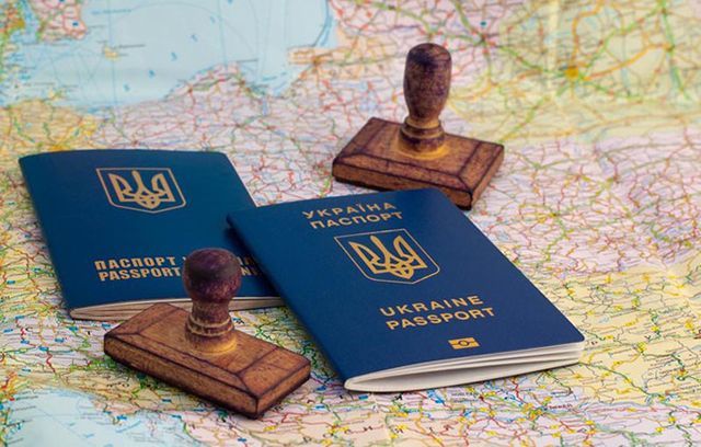 Стало известно, сколько украинцев не имеют загранпаспорта