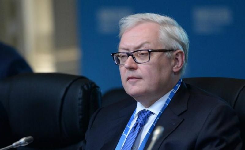 Запекла русофобія та подарунки Україні: МЗС Росії прокоментувало зустріч Трампа та Порошенка Запекла русофобія та подарунки Україні: МЗС Росії прокоментувало зустріч Трампа та Порошенка