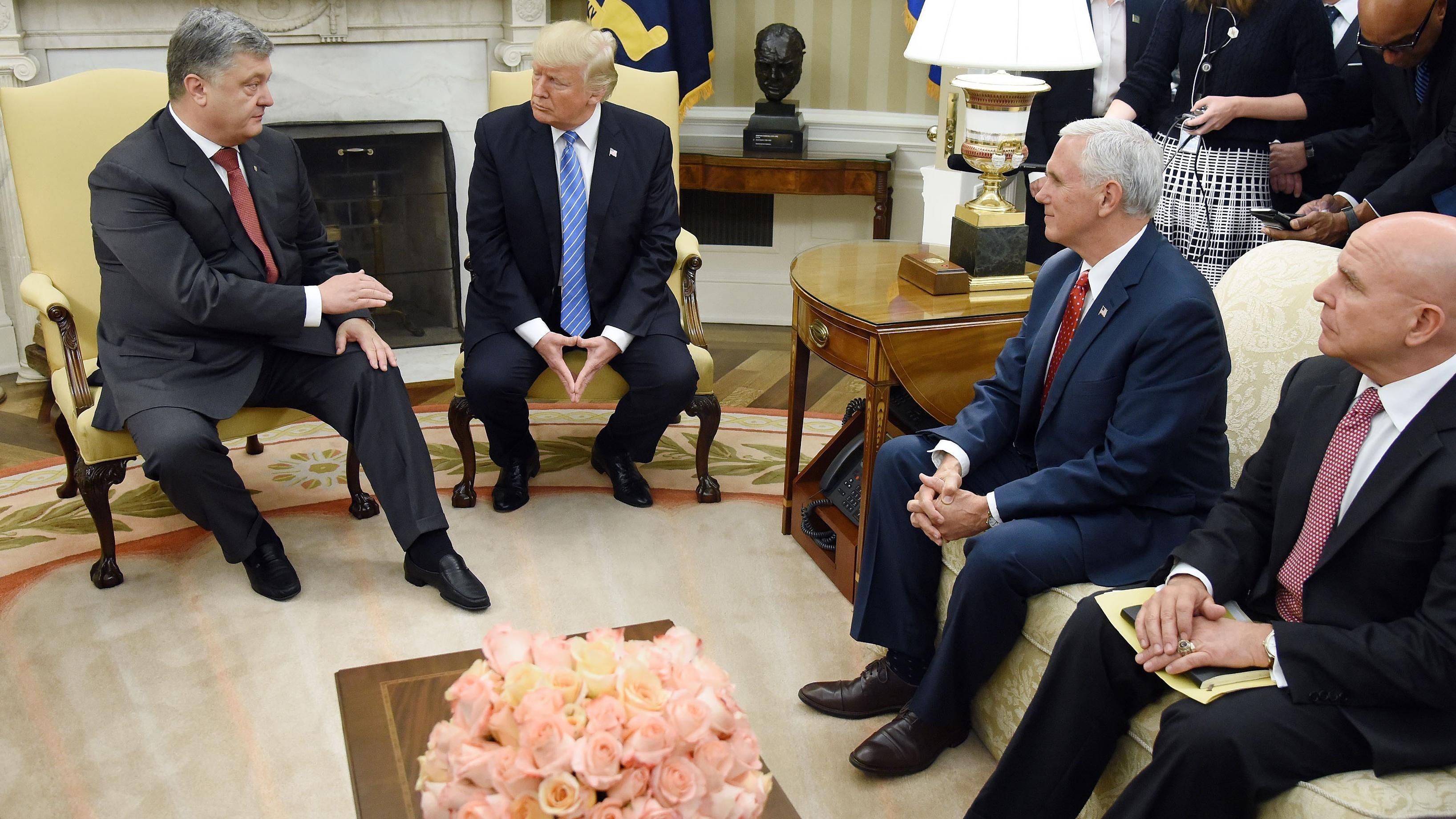 У БПП оприлюднили особливості щодо зустрічі Трампа та Порошенка У БПП оприлюднили особливості щодо зустрічі Трампа та Порошенка