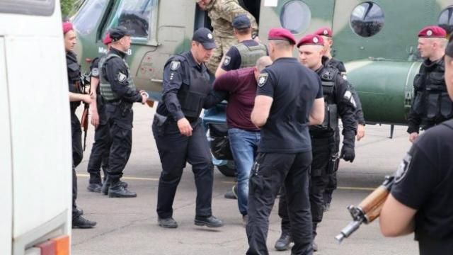 У Луценка звітують, скільки затриманих екс-податківців часів Януковича арештовані