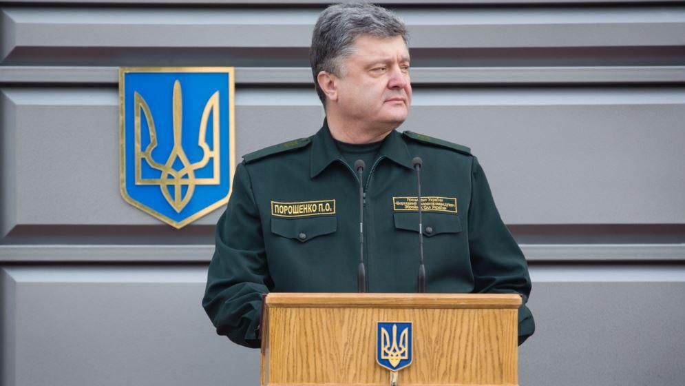 Эксперт обнародовал сроки, когда Порошенко должен взять Донбасс