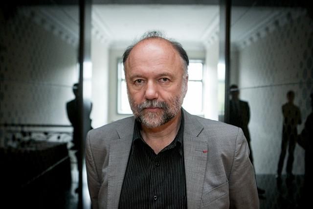 Всегда легче искать врага – известный писатель охарактеризовал украинский Всегда легче искать врага – известный писатель охарактеризовал украинский