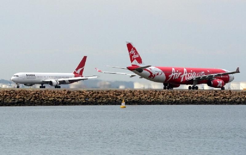 Літак малайзійської авіакомпанії мало не розбився