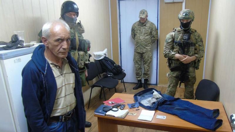 Ворожий шпигун зливав інформацію про офіцерів СБУ через російське посольство Ворожий шпигун зливав інформацію про офіцерів СБУ через російське посольство