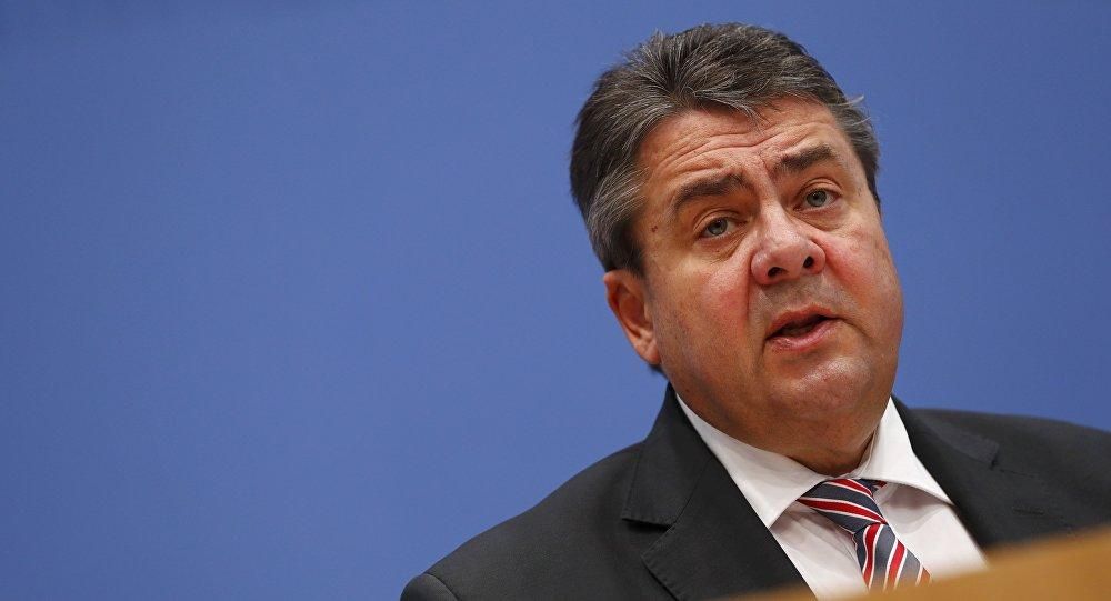 В Германии не верят в скорое окончание войны на Донбассе В Германии не верят в скорое окончание войны на Донбассе