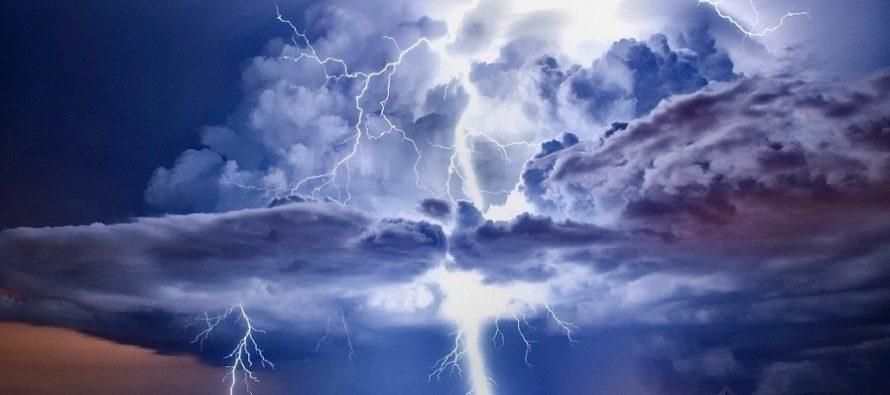 Где будут бушевать грозы с градом и сильным ветром: перечень областей Где будут бушевать грозы с градом и сильным ветром: перечень областей