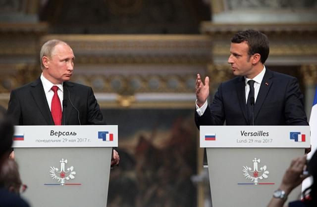 В Путіна відмовкою прокоментували підкол від Макрона про Анну Київську В Путіна відмовкою прокоментували підкол від Макрона про Анну Київську