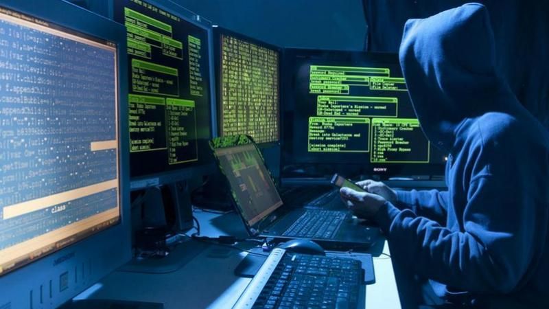 Вирус Petya A атаковал Украину онлайн: хакерские атаки в Украине