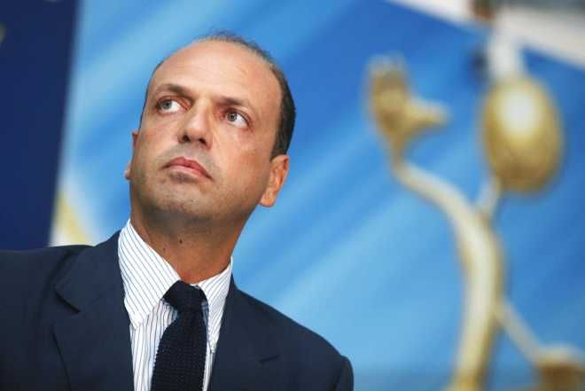 Еще одна европейская страна обещает не признавать аннексию Крыма Еще одна европейская страна обещает не признавать аннексию Крыма