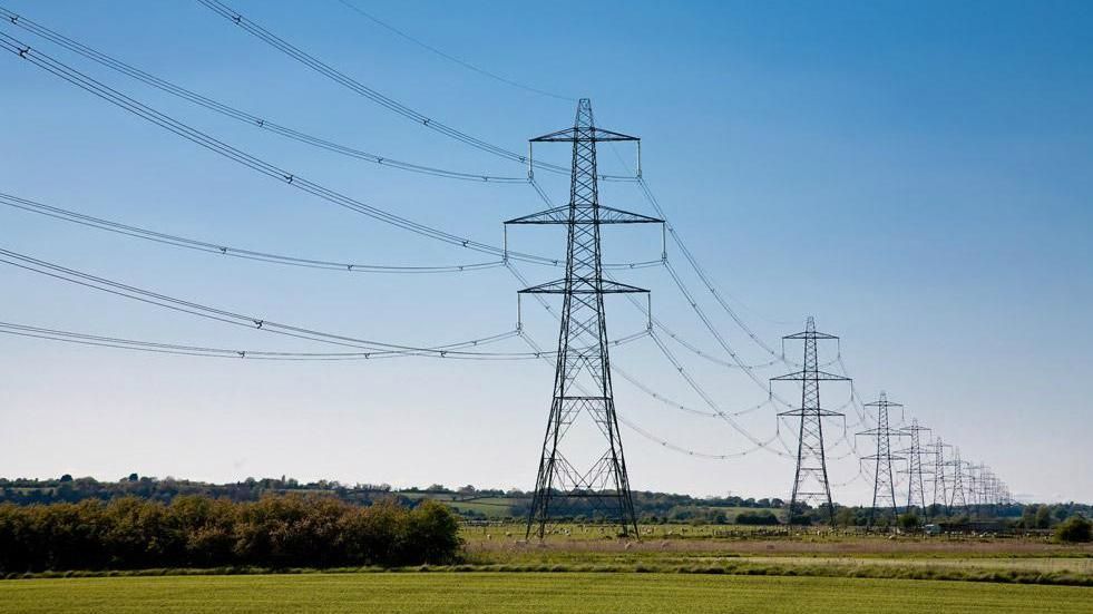 Україна отримала чудовий енергетичний подарунок до Дня Конституції Україна отримала чудовий енергетичний подарунок до Дня Конституції