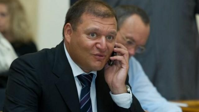 Офіційно: Луценко просить Раду зняти недоторканність з Михайла Добкіна