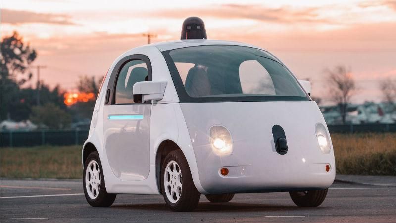 Крупнейший город ОАЭ будут патрулировать беспилотные автомобили Крупнейший город ОАЭ будут патрулировать беспилотные автомобили