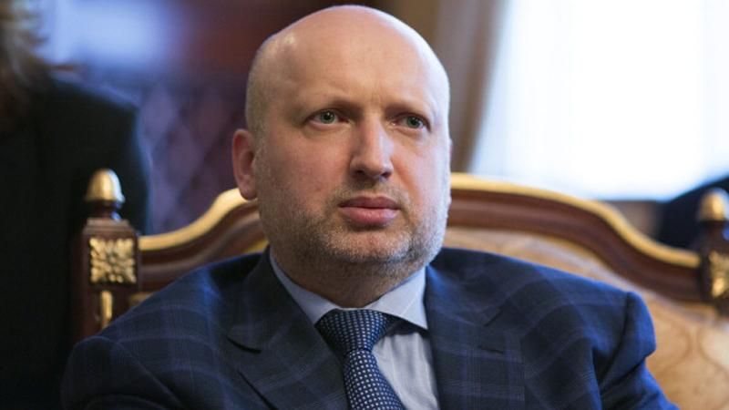 Турчинов подробно объяснил, как распространялся вирус Petya A Турчинов подробно объяснил, как распространялся вирус Petya A