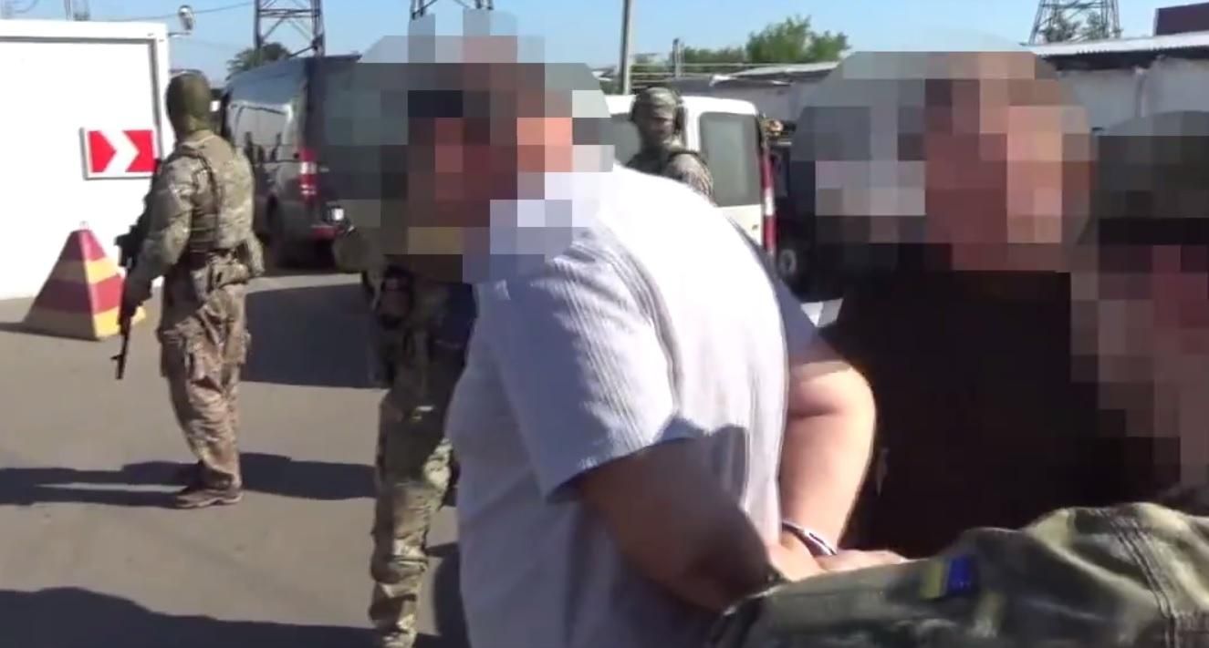 СБУ показала, как задерживала информатора террористов: видео