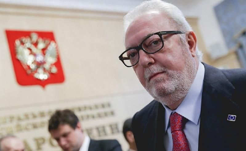 Аграмунт звинуватив українських нардепів у цькуванні – Геращенко відповіла Аграмунт звинуватив українських нардепів у цькуванні – Геращенко відповіла