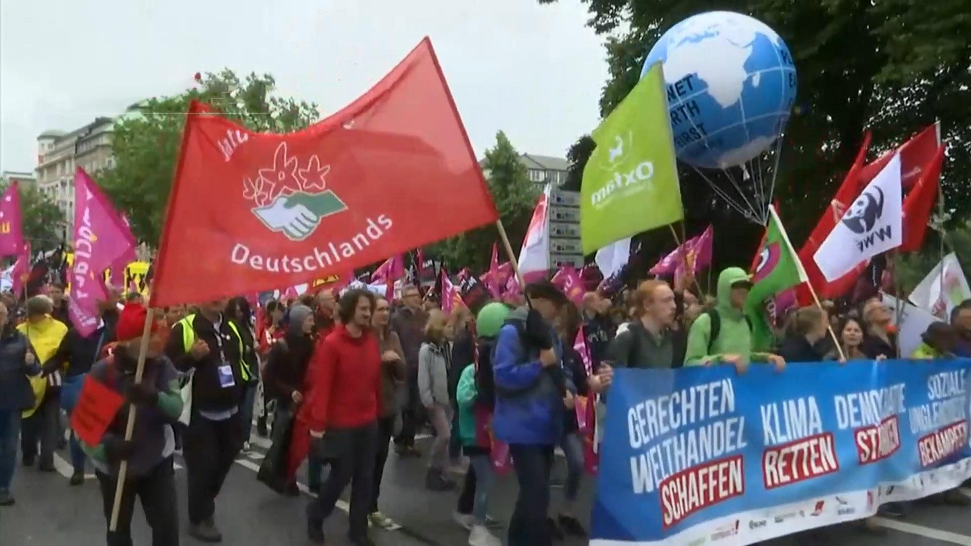 В Гамбурге активисты протестуют перед саммитом G20